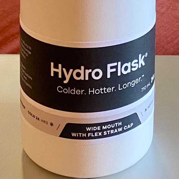 24 oz Wide Mouth with Flex Straw Cap - Picture 4 of 11